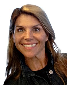 Lori Loughlin: Ban-aisteoir