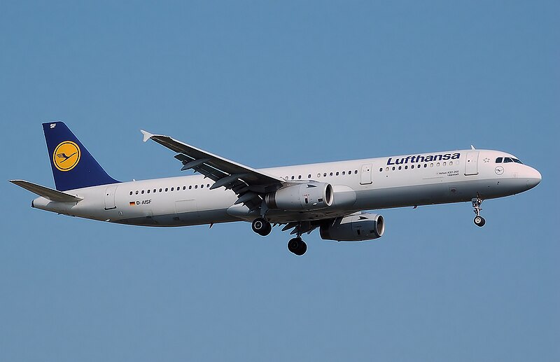 File:Lufthansa A321 (D-AISF) @ LHR, April 2007.jpg