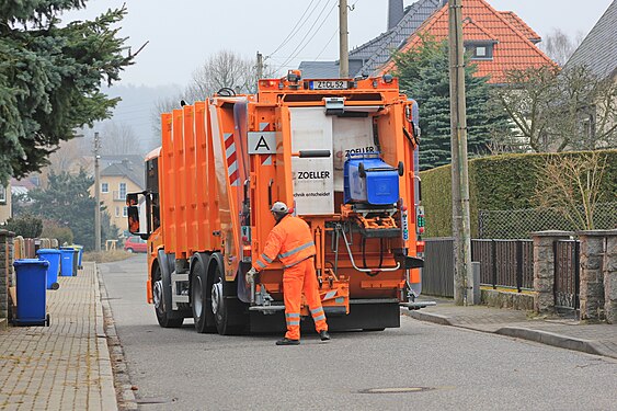 Beseitigung von Hausmüll in Sachsen.