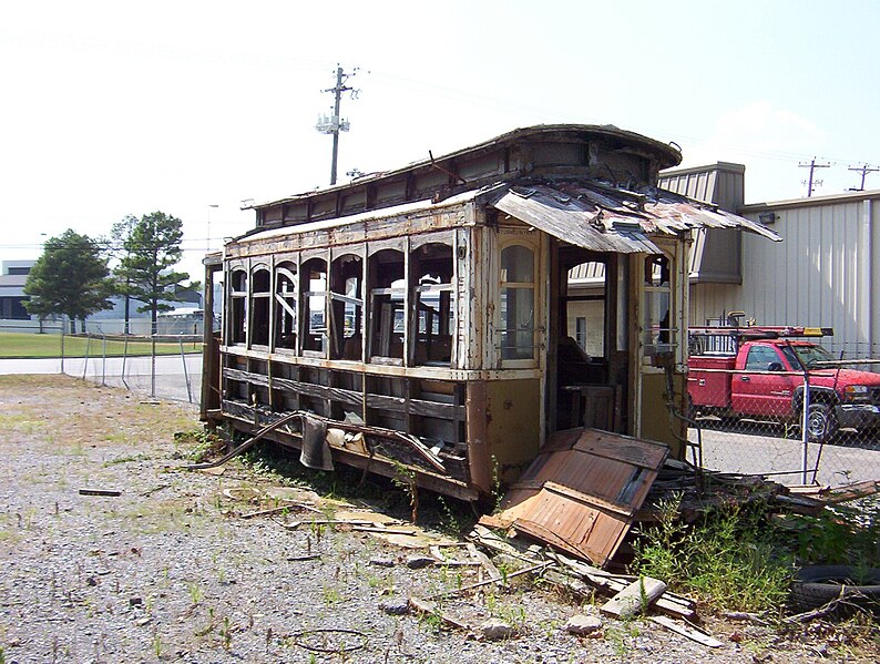 File:MATA trolley unrestored Memphis TN 5.jpg