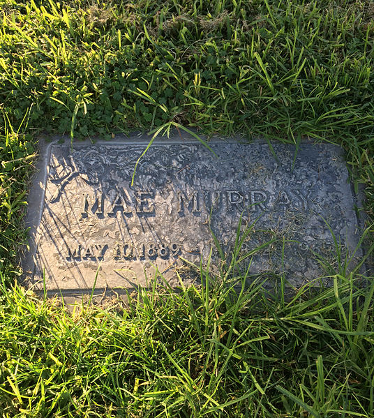 File:Mae Murray Grave.JPG