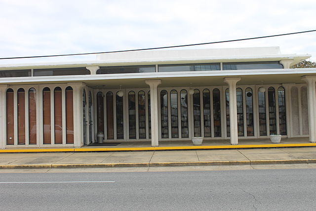 The main branch of the Rapides Parish Library is located in downtown Alexandria.