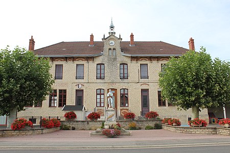 Mairie Bantanges 8