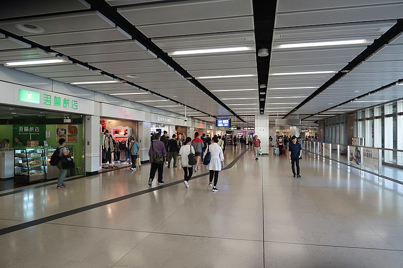 File:Mei Foo Station Shops 2018.jpg