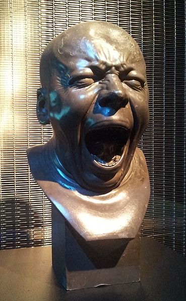 Fájl:Messerschmidt, Yawning.jpg