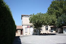 The town hall in Monze