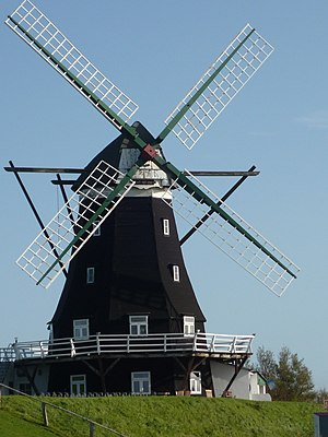 Windmühle: Frühe Anlagen, Hoch- und Spätmittelalter, Neuzeit