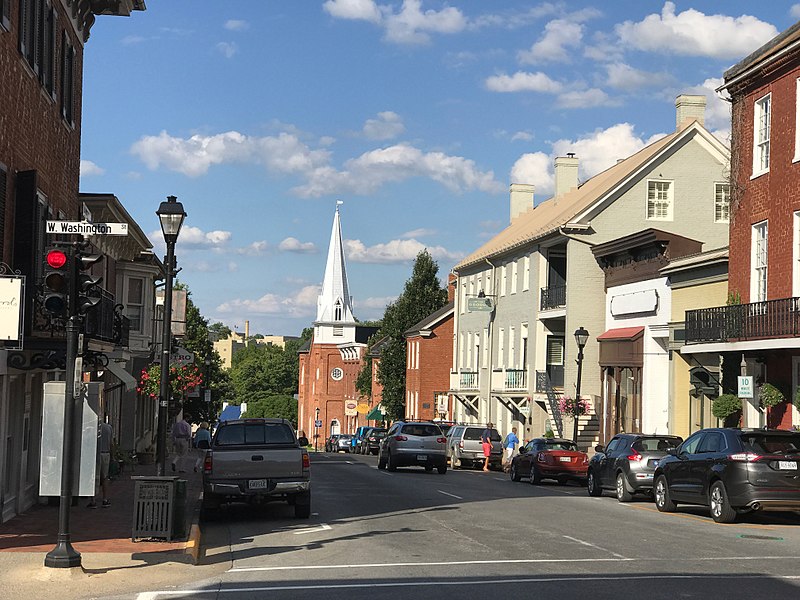 File:North Main Street, Lexington, VA - from Washington Street intersection.jpg