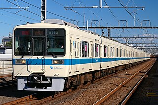 <span class="mw-page-title-main">Odakyu 8000 series</span> Electric multiple unit of Odakyu Electric Railway