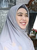 Oki Setiana Dewi: Âge & Anniversaire