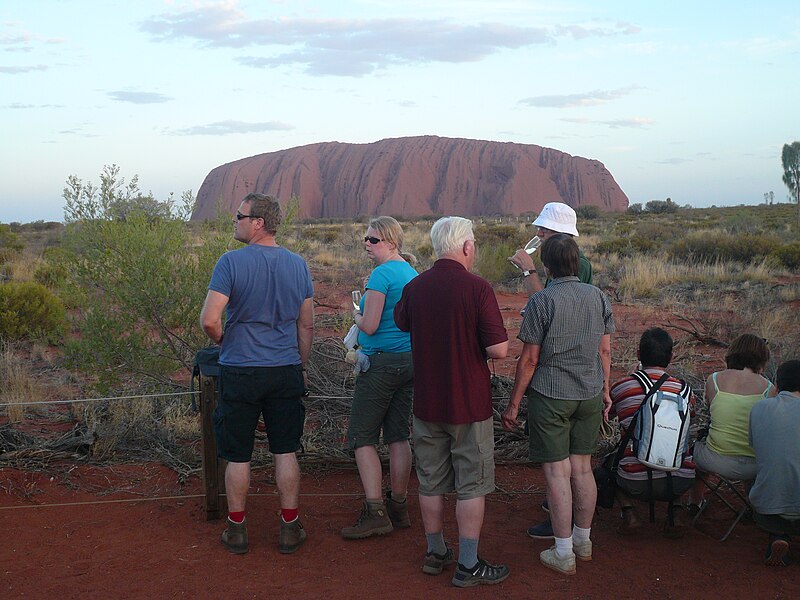 File:Outback Trip - Uluru Sunset Happy Hour 9 (4157454826).jpg