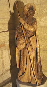 Statue d'un pèlerin de saint Jacques dans la cathédrale.