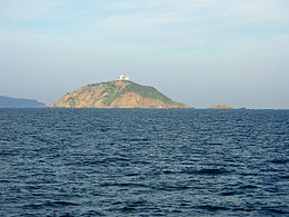 Palmaiola island - panorama.jpg
