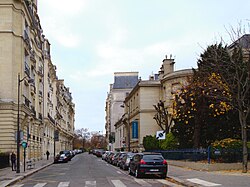 Rue Louis-Boilly