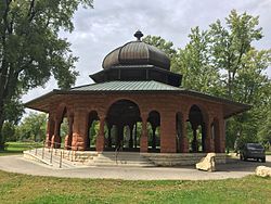 Pettibone Park shelter.jpeg