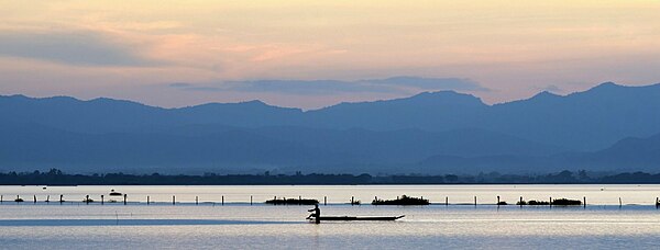 Image: Phayao lake sunset