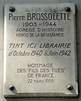 Plaketa Pierre Brossolette, 89 rue de la Pompe, Paříž 16.jpg