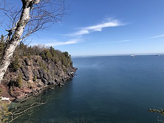 <span class="mw-page-title-main">Presque Isle Park</span> Public park located in Marquette, Michigan, United States