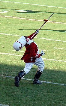 2007 Drum Major Chauvin Aaron leads the Pride during its pregame performance before the Sooners play the University of North Texas Mean Green on 2007-09-01. PrideOfOklahomaMarchingBand-DrumMajor.jpg