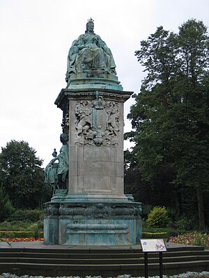 Memorial da Rainha Vitória, Leeds