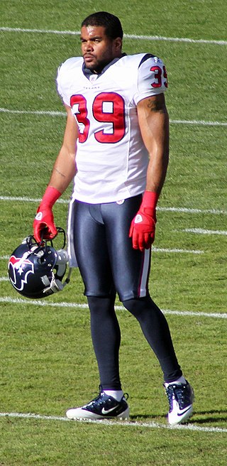 <span class="mw-page-title-main">Quintin Demps</span> American football player (born 1985)