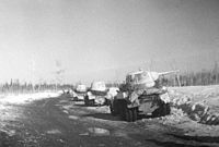 Velká vlastenecká válka 1941–1945, Tanková kolona. Průlom Leningradské fronty. Zima 1942. Archiv RIA Novosti
