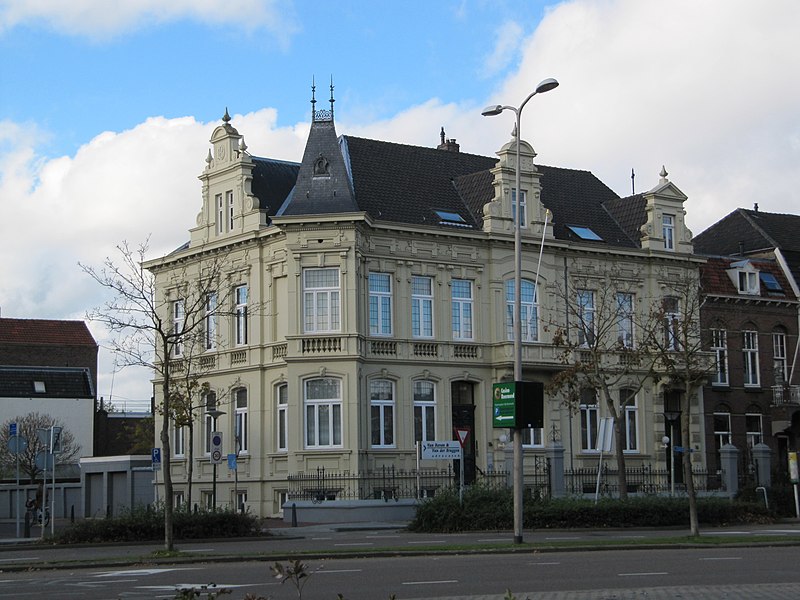 File:RM520530 Roermond.jpg