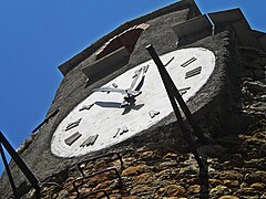 Часы castle. Часы замок. Кастл часы. Замок с часами в Калининграде. Castle Clock.