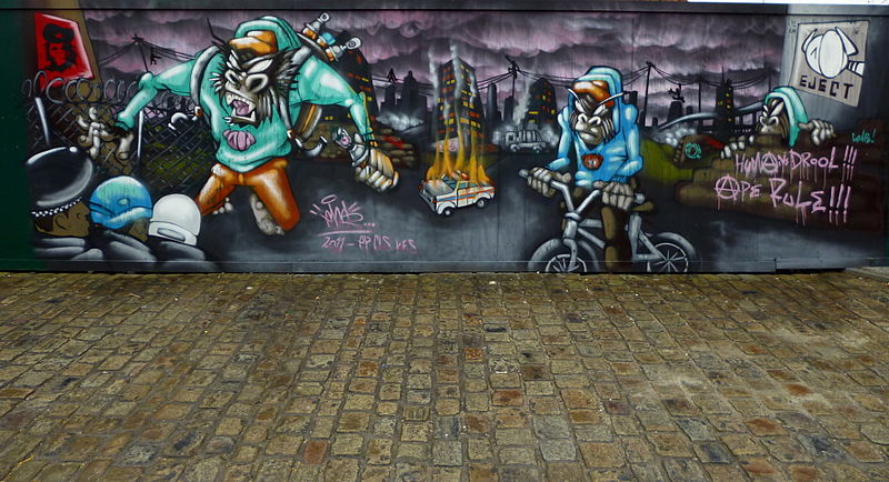 File:Salford Graffiti (7379911994).jpg