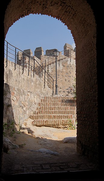 File:Salobrena forteresse 1.jpg