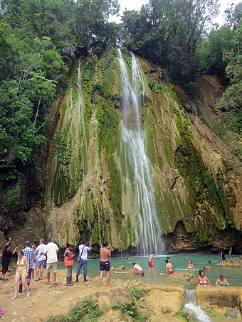 There are numerous waterfalls across Dominican Republic. In the image the Salto del Limón