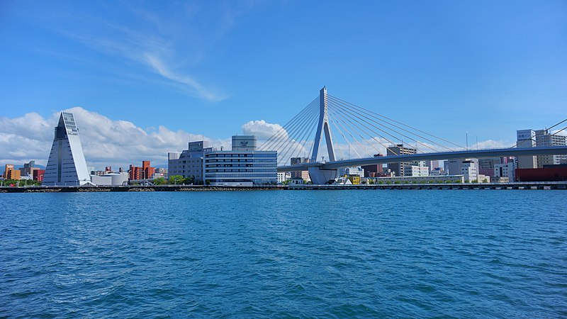 File:Sceanery of the Aomori Waterfront 20200621.jpg