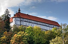 Schloss Herzberg vom Ort aus gesehen