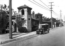 Street view of Selig's studio in Edendale, c. 1910 Selig Polyscope Company studio ca. 1910.jpg