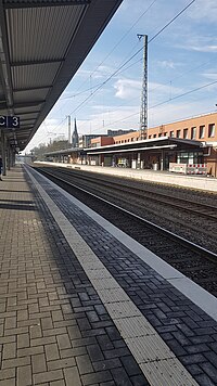 Solingen Hauptbahnhof im Stadtteil Ohligs (hier Bahngleis 3)
