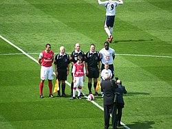 Spurs vs Arsenal, Avril 2007.jpg