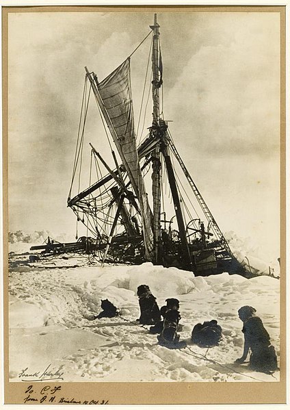 File:StateLibQld 1 242813 Frank Hurley's photograph of the Endurance being crushed by the ice in Antarctica, 1915.jpg