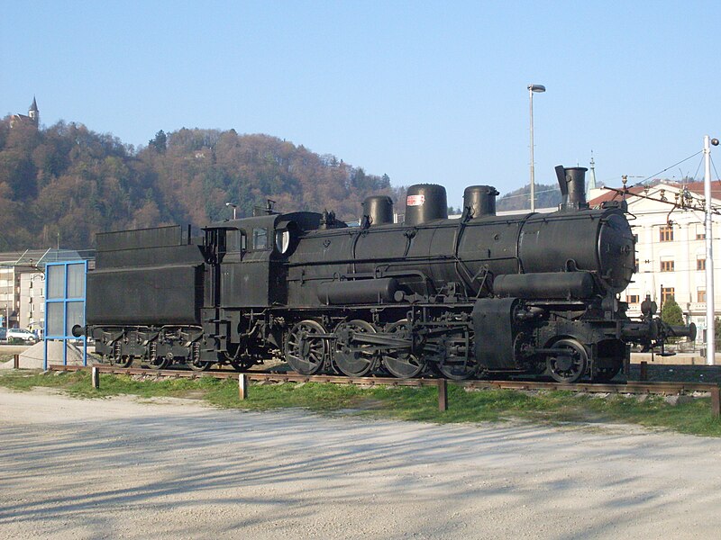 File:Steam locomotive JZ 25-002-Celje.jpg