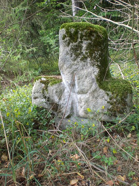 File:Steinkreuz Schwarzenbruck 01.jpg