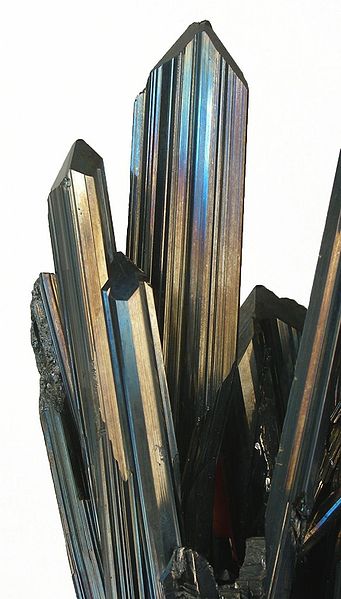 File:Stibnite-271372.jpg