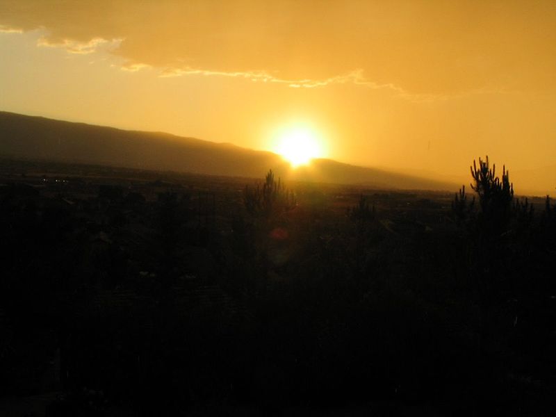 File:Stormy Reno Sunset, Reno, Nevada (174857621).jpg