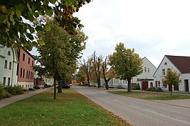 De dorpsstraat in Güterglück, 2010