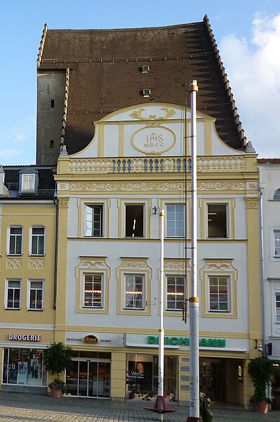 File:Straubing Ludwigsplatz 14.JPG