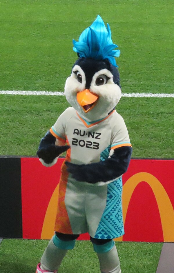 A mascot in Tazuni costume