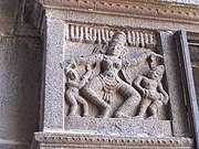 Figura di Bharatanatyam, tempio Naṭarāja