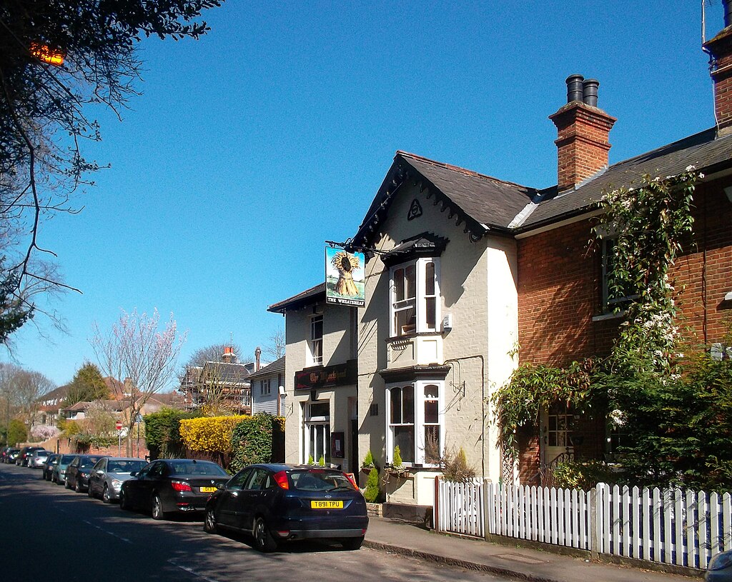 The Wheatsheaf, Ewell - geograph.org.uk - 2879990