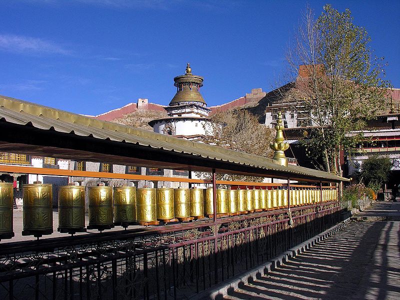 File:Tibet-5887 (2213401068).jpg