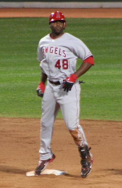 File:Torii Hunter on base in April 2008.jpg