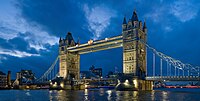 Tower bridge London Twilight - November 2006.jpg