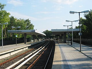 <span class="mw-page-title-main">Kieferngarten station</span> Station of the Munich U-Bahn